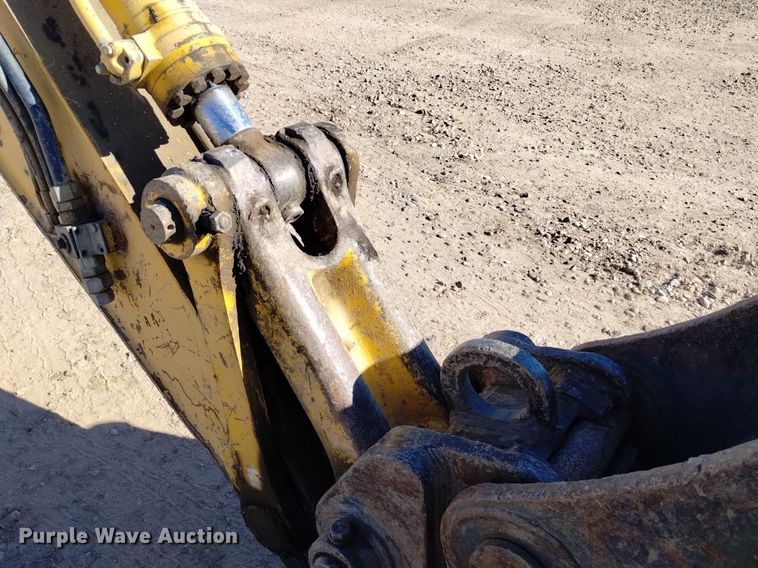 image for item DK8856 2006 Komatsu PC200LC-8  excavator