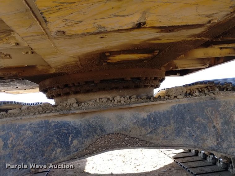 image for item DK8856 2006 Komatsu PC200LC-8  excavator