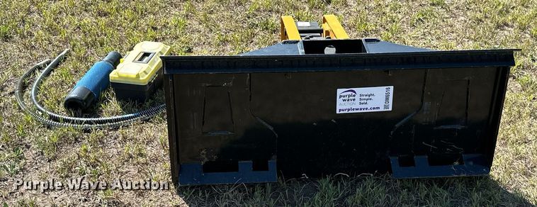 image for item DM6516 Agrotk 680  skid steer breaker