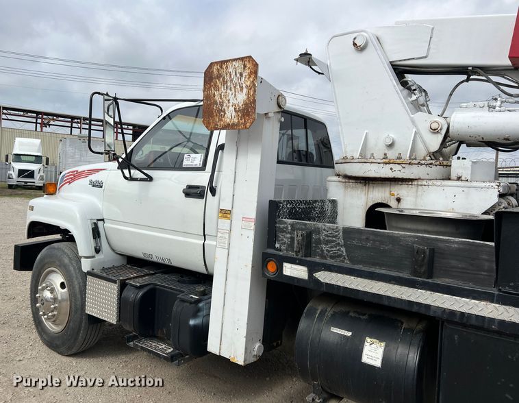 image for item DN3155 1992 GMC C6500  bucket truck
