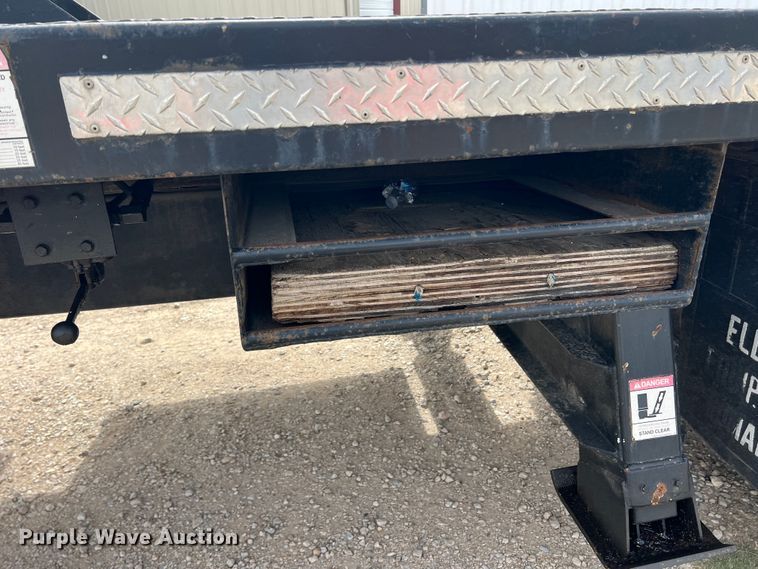 image for item DN3155 1992 GMC C6500  bucket truck