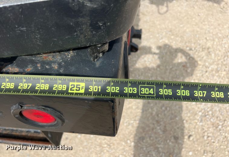 image for item DN3155 1992 GMC C6500  bucket truck