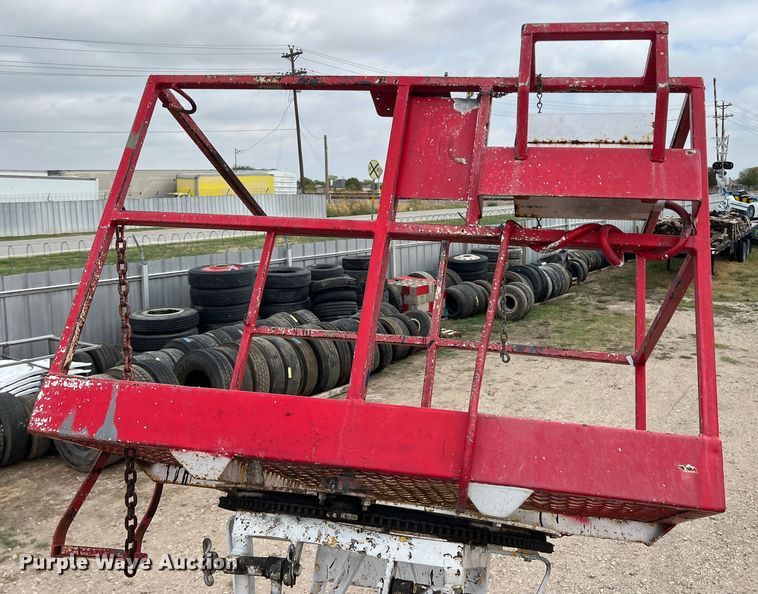 image for item DN3155 1992 GMC C6500  bucket truck