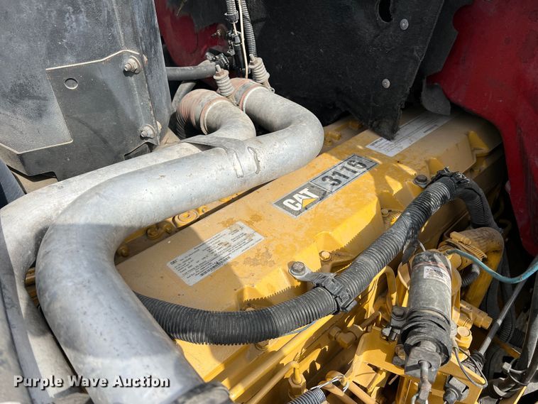 image for item DN3155 1992 GMC C6500  bucket truck