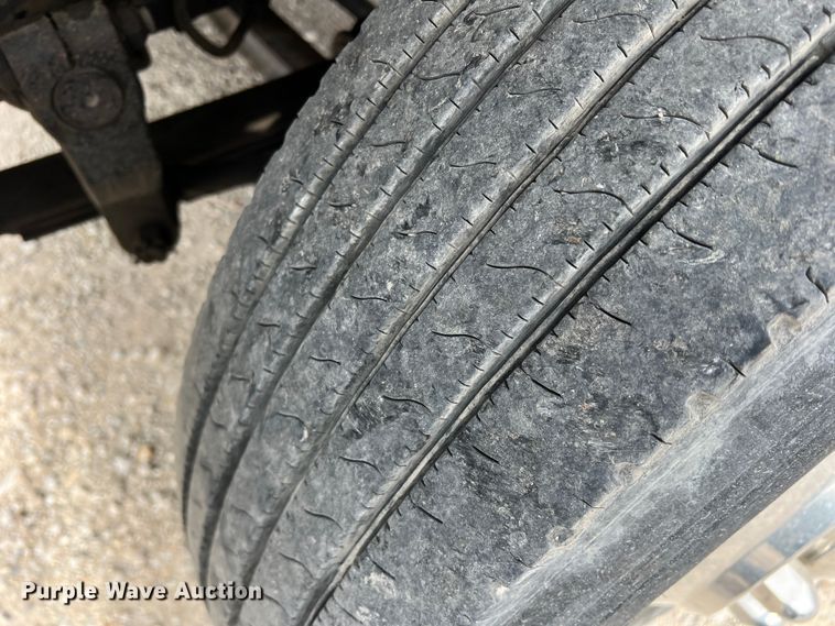 image for item DN3155 1992 GMC C6500  bucket truck