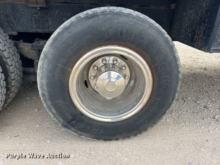 image for item DN3155 1992 GMC C6500  bucket truck