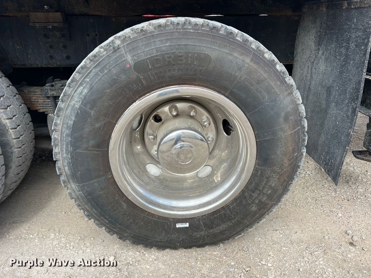 image for item DN3155 1992 GMC C6500  bucket truck