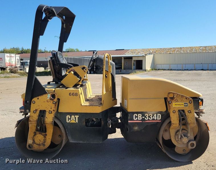 image for item DN4143 2004 Caterpillar CB-334D  double drum vibratory roller