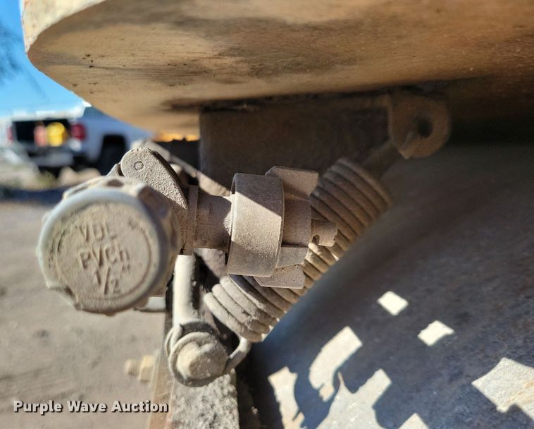 image for item DN4143 2004 Caterpillar CB-334D  double drum vibratory roller