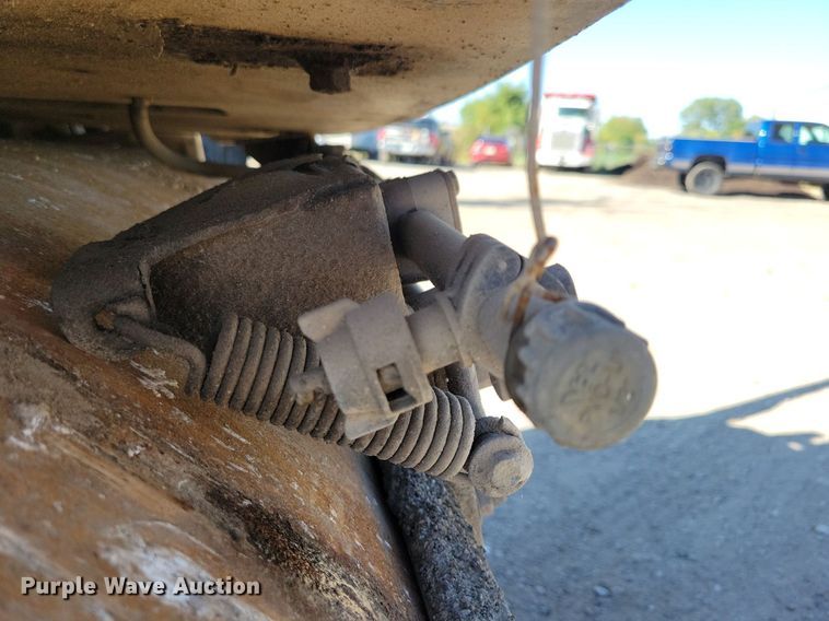 image for item DN4143 2004 Caterpillar CB-334D  double drum vibratory roller