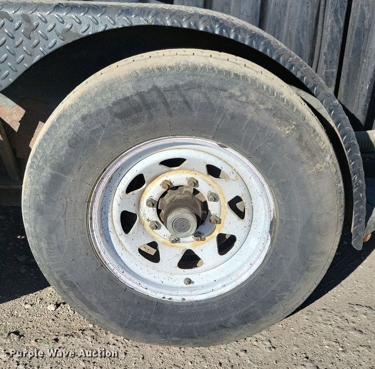 image for item DN4144 2013 Equip Inc Optimax 825  seal coating trailer