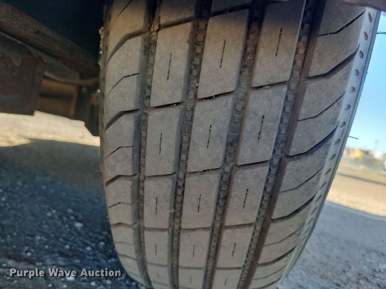 image for item DN4144 2013 Equip Inc Optimax 825  seal coating trailer