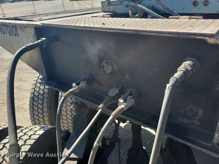 image for item DN4146 1998 Interstate 70PRC  drop deck equipment trailer