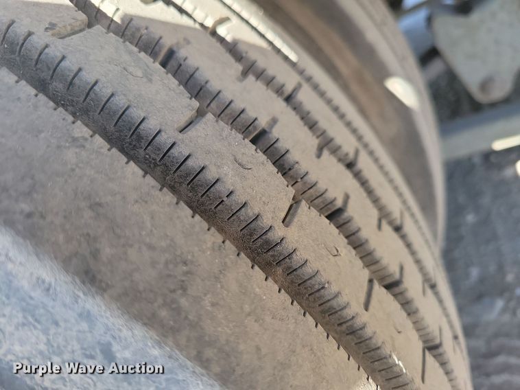 image for item DN4146 1998 Interstate 70PRC  drop deck equipment trailer