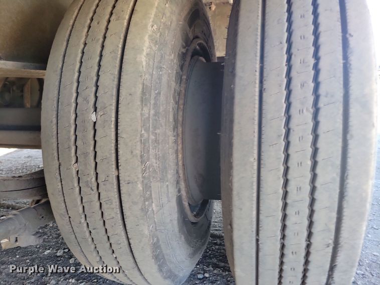 image for item DN4146 1998 Interstate 70PRC  drop deck equipment trailer