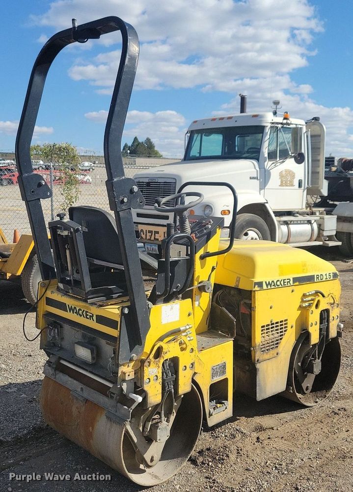 image for item DN4149 2004 Wacker RD15  double drum vibratory roller