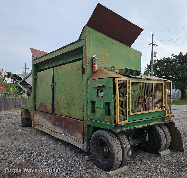 image for item DP2462 Viper 121  screening plant