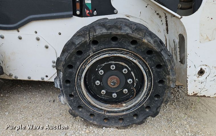 image for item DP2502 2021 Bobcat S62  skid steer loader