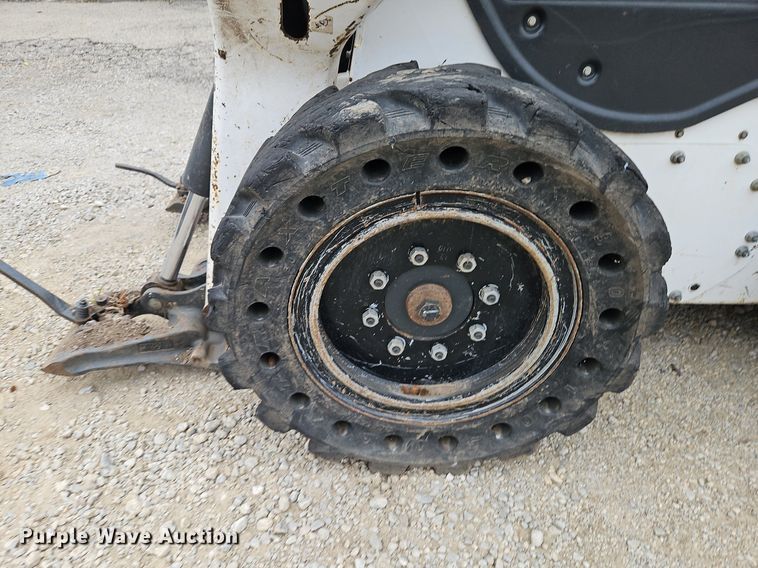 image for item DP2502 2021 Bobcat S62  skid steer loader