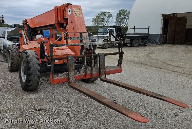 image for item DP2508 2013 JLG 8042  telehandler