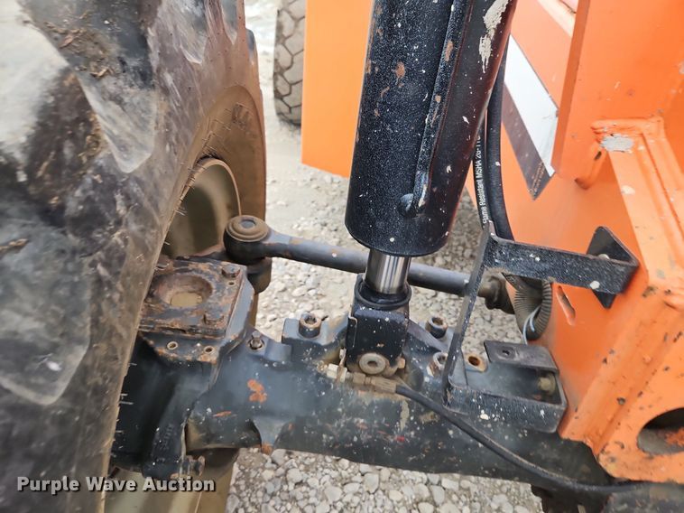 image for item DP2508 2013 JLG 8042  telehandler