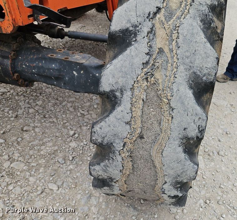 image for item DP2508 2013 JLG 8042  telehandler