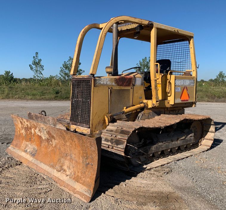 image for item DP8680 1995 John Deere 550G LGP Series IV  dozer