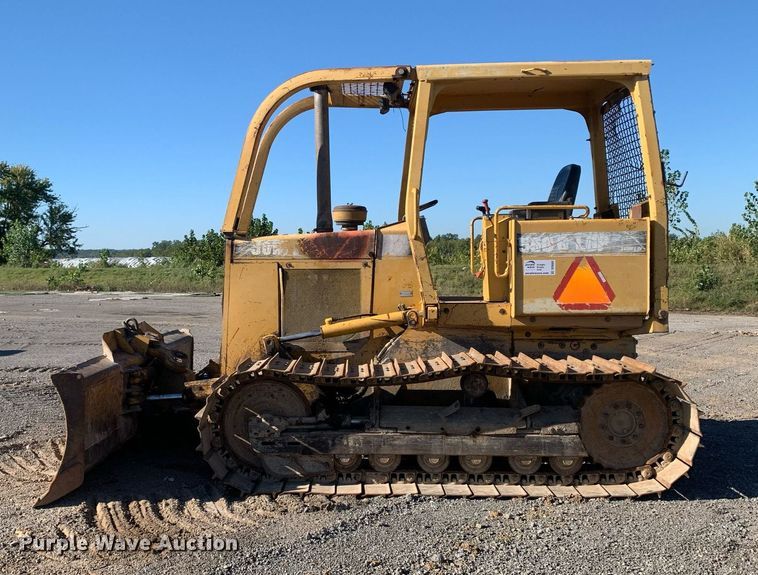 image for item DP8680 1995 John Deere 550G LGP Series IV  dozer