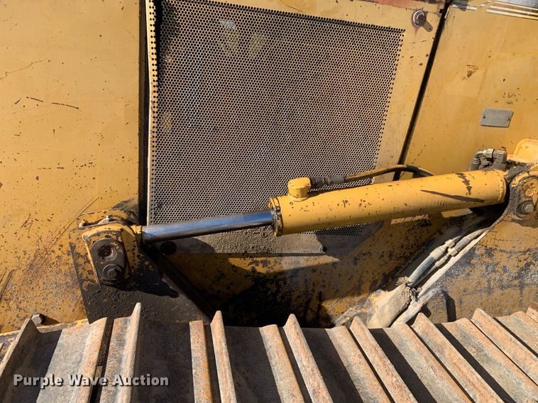 image for item DP8680 1995 John Deere 550G LGP Series IV  dozer