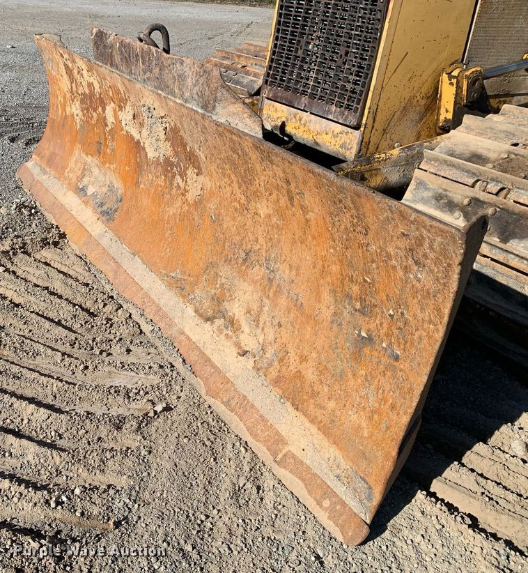 image for item DP8680 1995 John Deere 550G LGP Series IV  dozer