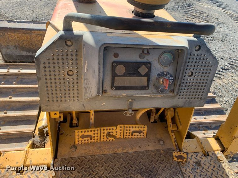 image for item DP8680 1995 John Deere 550G LGP Series IV  dozer