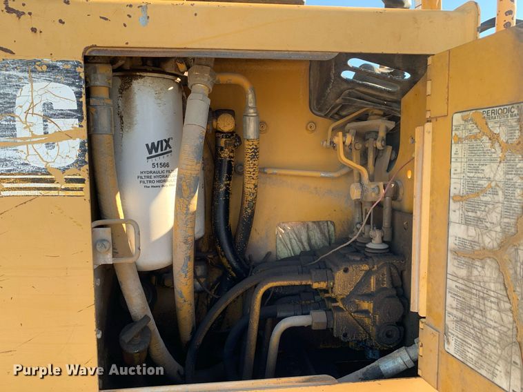 image for item DP8680 1995 John Deere 550G LGP Series IV  dozer