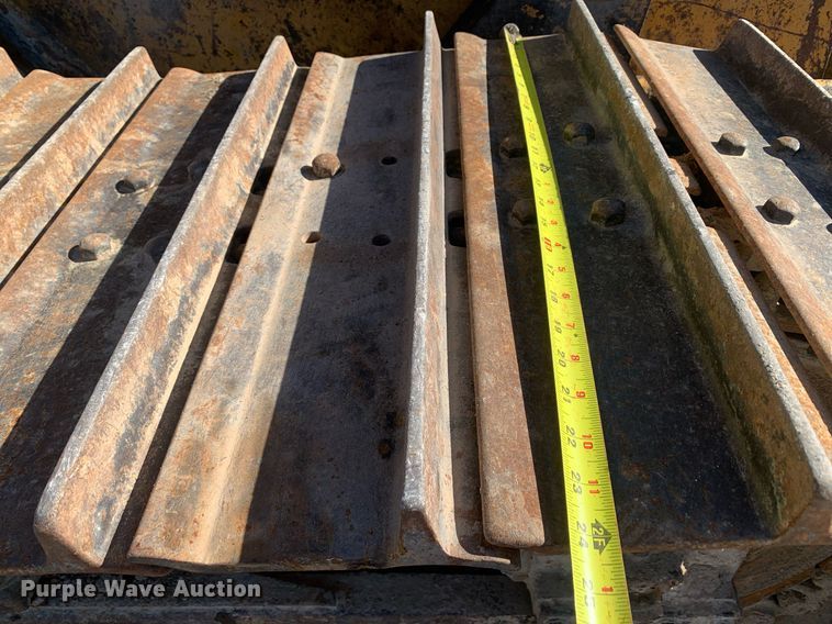 image for item DP8680 1995 John Deere 550G LGP Series IV  dozer