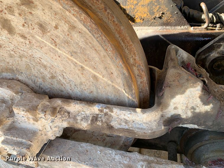 image for item DP8680 1995 John Deere 550G LGP Series IV  dozer