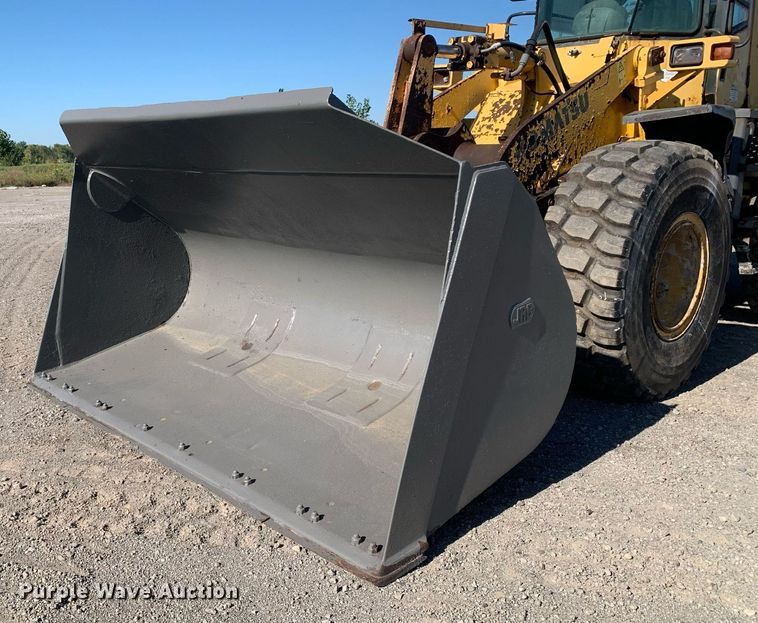 image for item DP8681 2002 Komatsu WA250-3MC  wheel loader