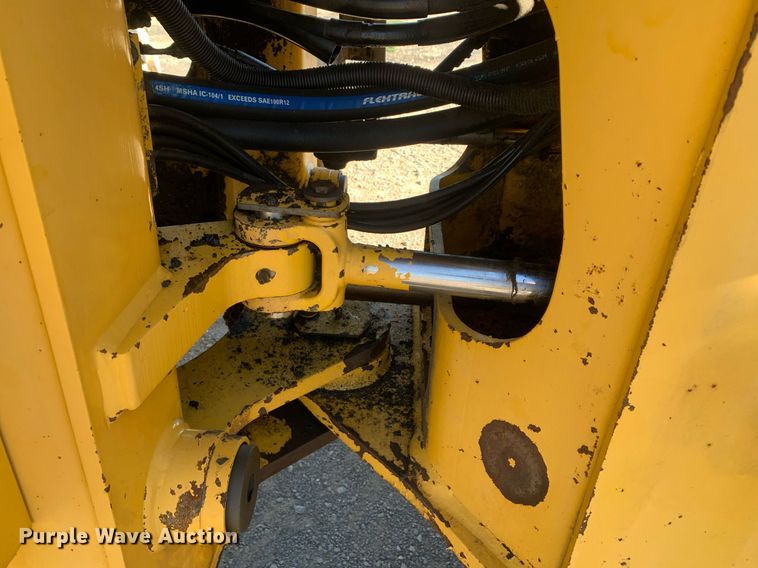 image for item DP8681 2002 Komatsu WA250-3MC  wheel loader