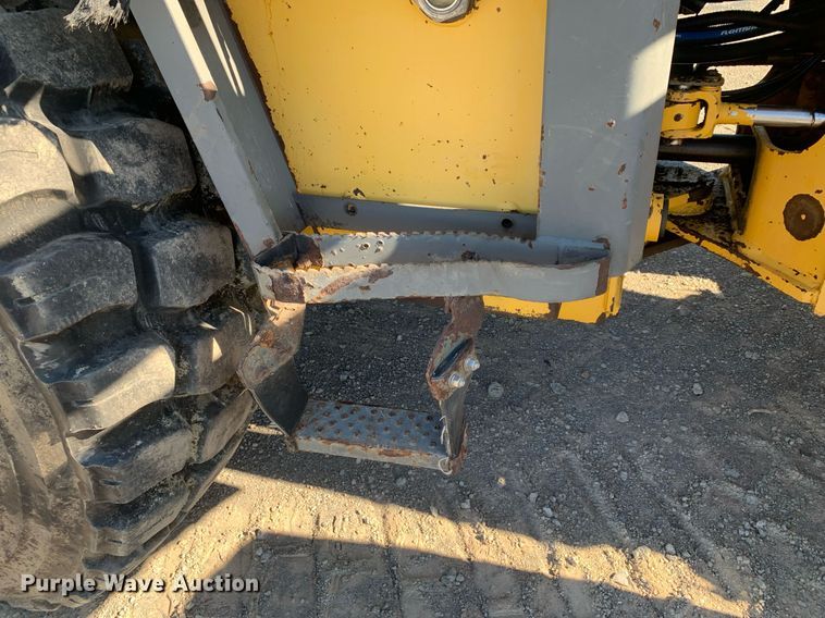 image for item DP8681 2002 Komatsu WA250-3MC  wheel loader