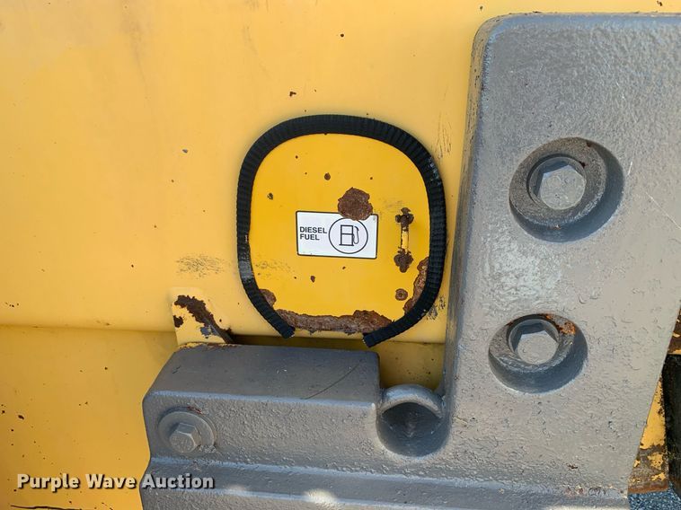 image for item DP8681 2002 Komatsu WA250-3MC  wheel loader