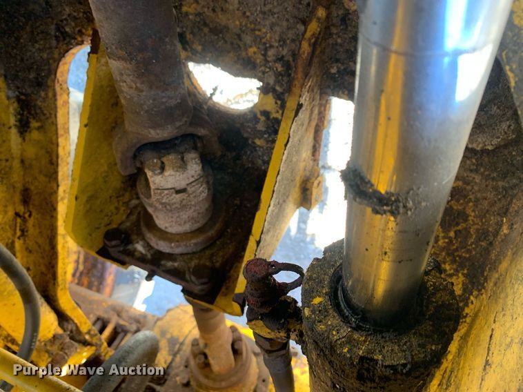 image for item DP8681 2002 Komatsu WA250-3MC  wheel loader