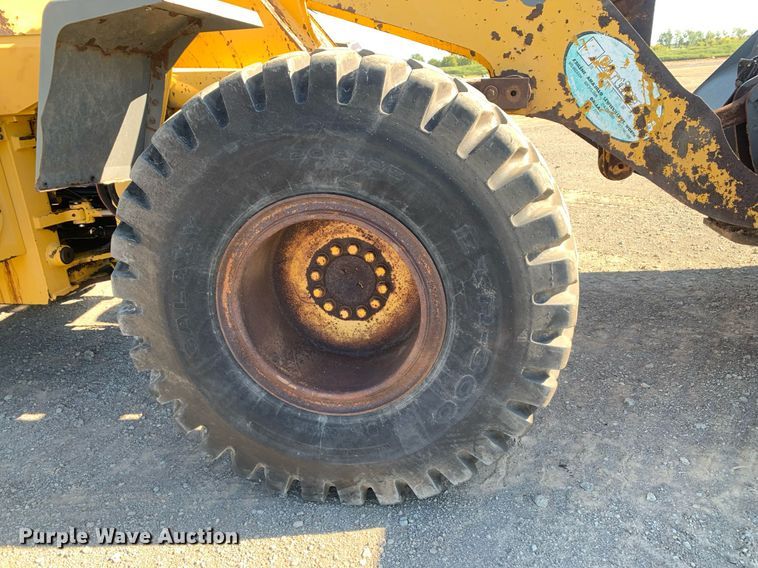image for item DP8681 2002 Komatsu WA250-3MC  wheel loader
