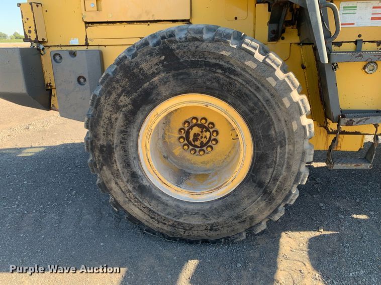 image for item DP8681 2002 Komatsu WA250-3MC  wheel loader