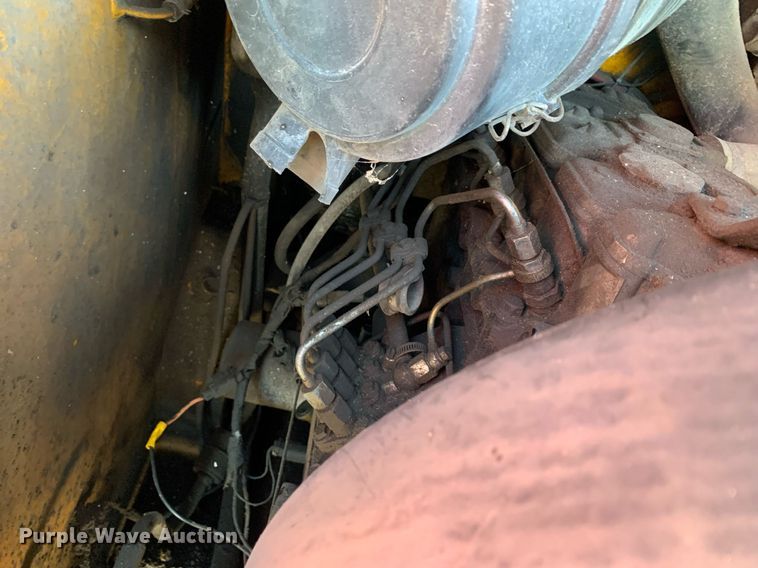 image for item DP8682 1999 JCB 165  skid steer loader