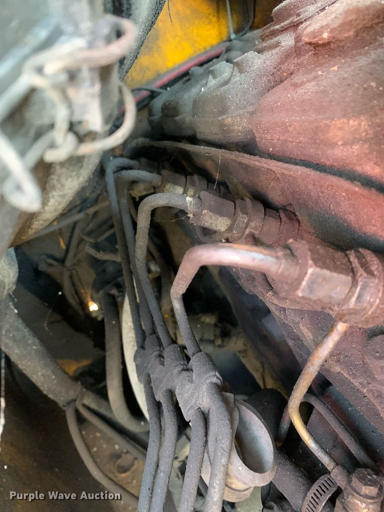 image for item DP8682 1999 JCB 165  skid steer loader