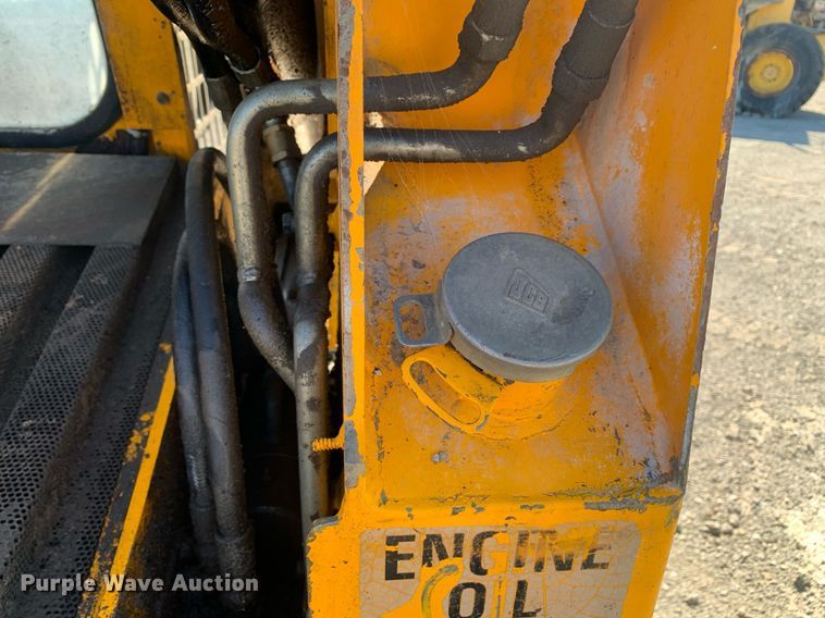 image for item DP8682 1999 JCB 165  skid steer loader