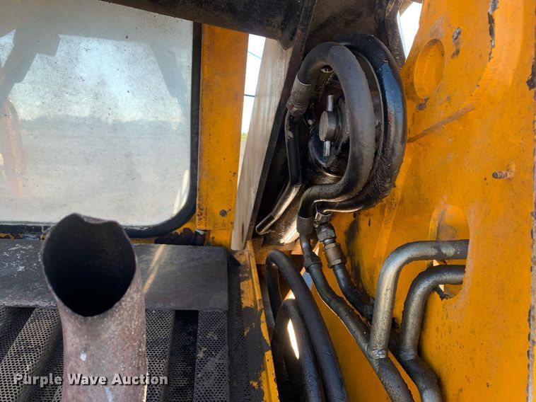 image for item DP8682 1999 JCB 165  skid steer loader