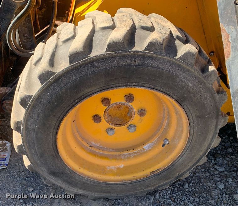 image for item DP8682 1999 JCB 165  skid steer loader