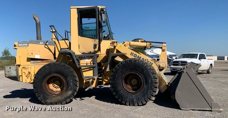 image for item DP8683 2002 Komatsu WA250-3MC  wheel loader