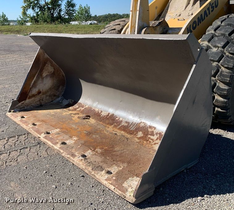 image for item DP8683 2002 Komatsu WA250-3MC  wheel loader