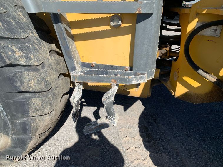 image for item DP8683 2002 Komatsu WA250-3MC  wheel loader