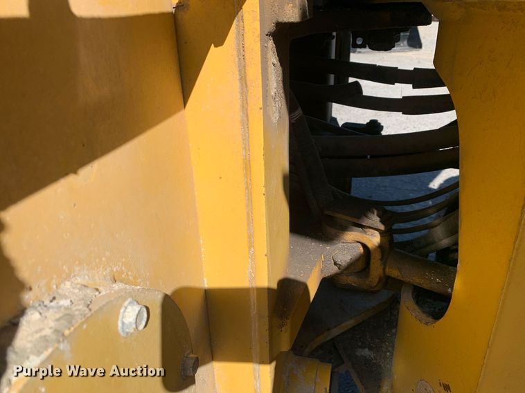 image for item DP8683 2002 Komatsu WA250-3MC  wheel loader